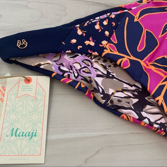 Maaji Reversible Floral Bikini Bottom 👙☀️ - Picture 4 of 14